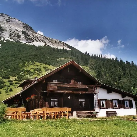 Ferienwohnung Waldfrieden